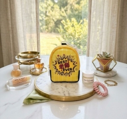 Momo Pouch - Teachers' Day